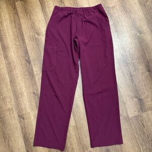 EUC - Skechers - Men's Wine/Maroon Scrub Pants - Size Medium